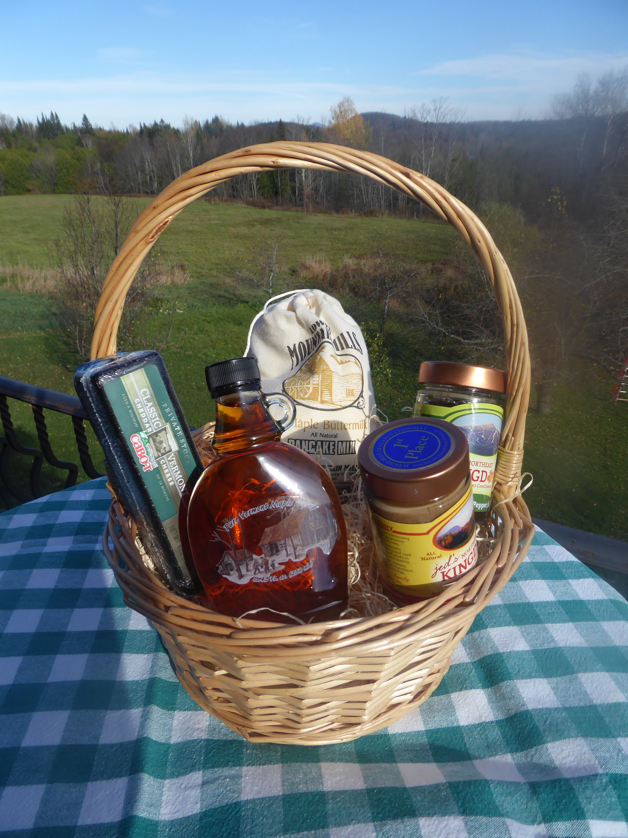 Vermont Gift Basket | NEK Balsam